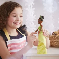 Disney Princess Royal Shimmer Fashion Doll Tiana New
